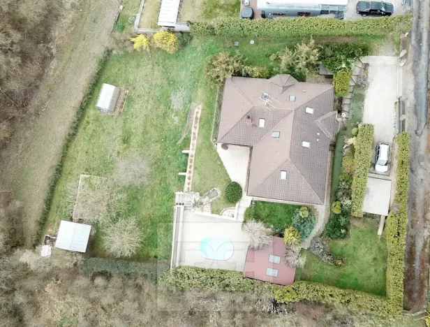 Prodej rodinného domu, Králův Dvůr, 262 m2