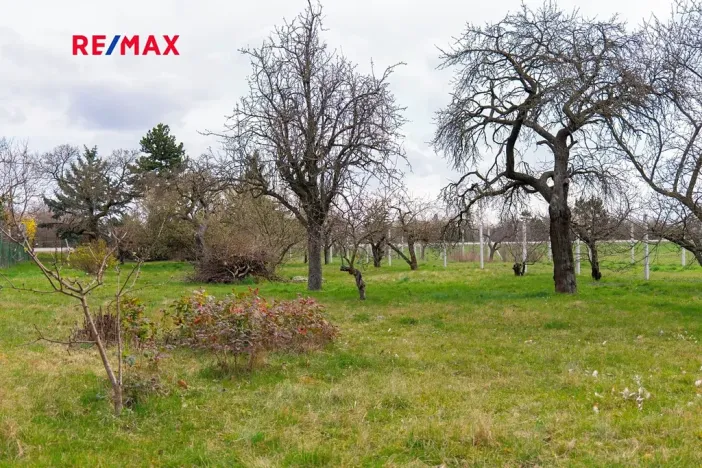 Prodej pozemku pro bydlení, Brno, 2410 m2