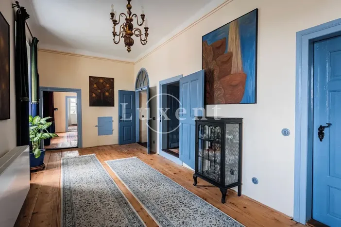 Prodej domu, Hluboká nad Vltavou, 1114 m2