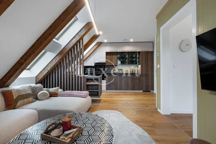 Prodej bytu 2+kk, Harrachov, 61 m2