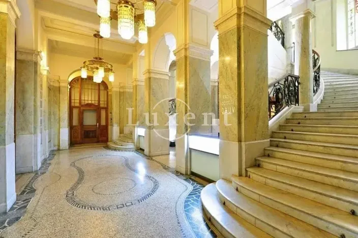 Pronájem kanceláře, Praha - Nové Město, Spálená, 406 m2