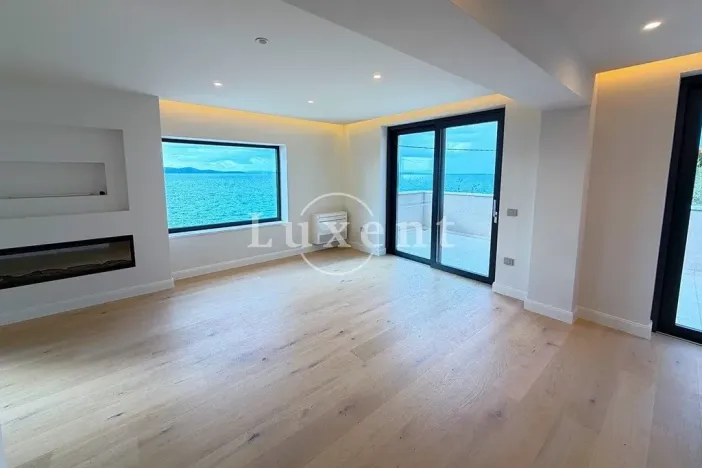 Prodej vily, Zadar, Chorvatsko, Krešimirova obala, 246 m2