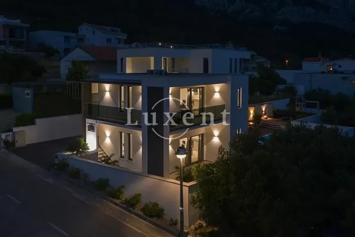 Prodej vily, Makarska, Chorvatsko, 150 m2