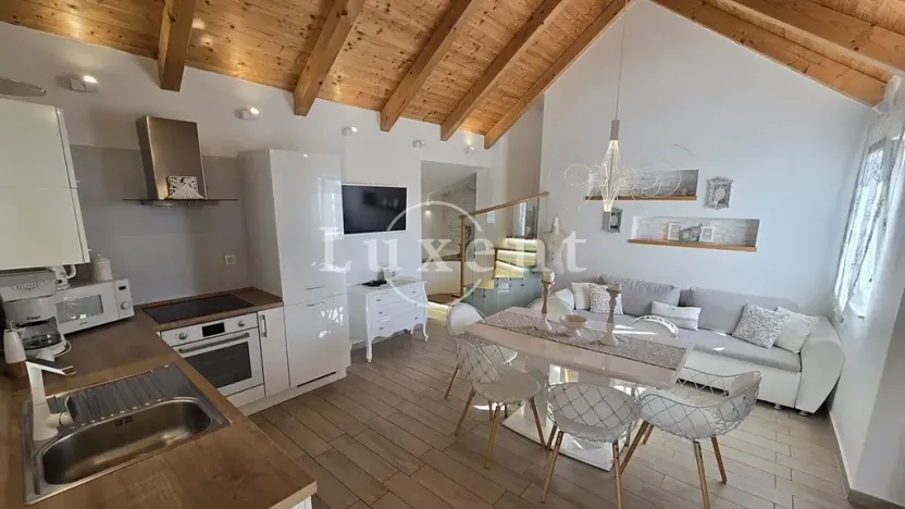 Prodej vily, Trogir, Chorvatsko, 135 m2