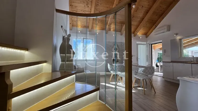 Prodej vily, Trogir, Chorvatsko, 135 m2