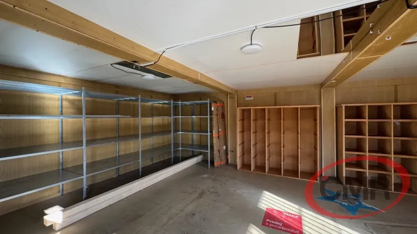 Pronájem skladu, Praha, Pikovická, 43 m2