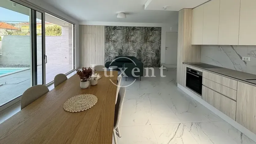 Prodej vily, Trogir, Chorvatsko, 200 m2