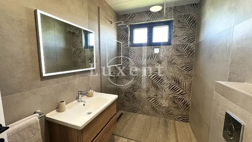 Prodej bytu 4+kk, Pag, Chorvatsko, 118 m2