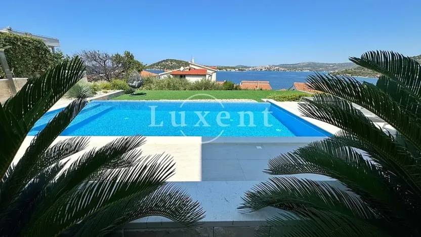 Prodej vily, Rogoznica, Chorvatsko, 280 m2