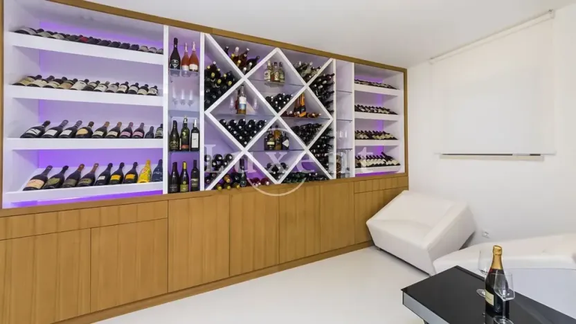 Prodej vily, Pag, Chorvatsko, 250 m2