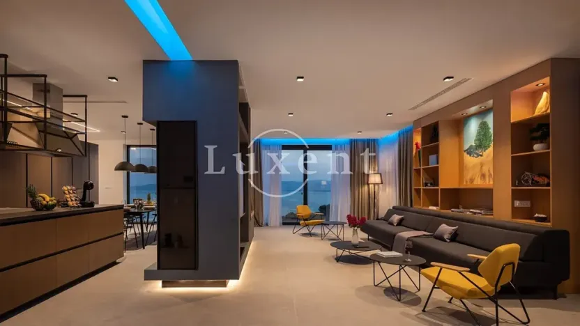 Prodej vily, Omiš, Chorvatsko, 298 m2