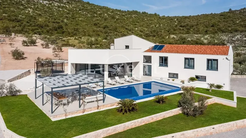 Prodej vily, Rogoznica, Chorvatsko, 310 m2