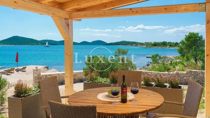 Prodej vily, Šibenik, Chorvatsko, 105 m2