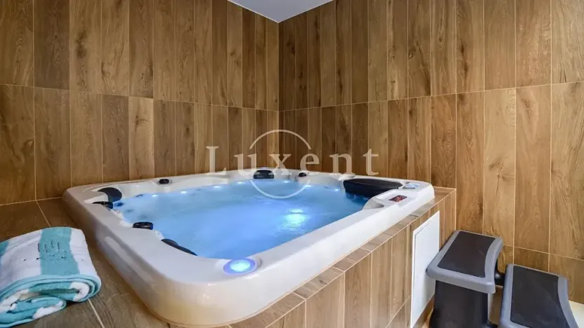 Prodej vily, Rogoznica, Chorvatsko, 230 m2