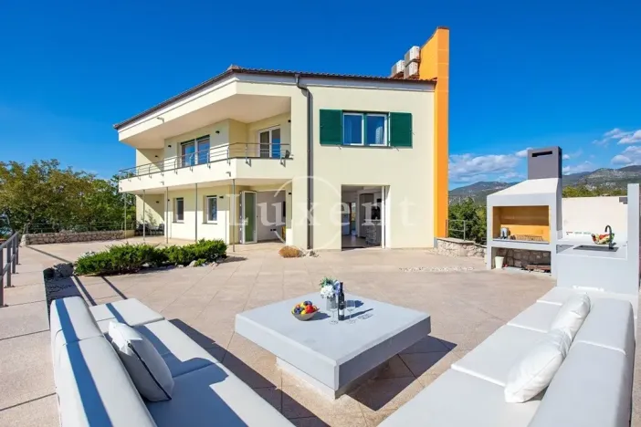 Prodej vily, Krk, Chorvatsko, 463 m2