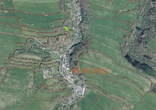 Prodej pozemku, Petrovice, 1719 m2