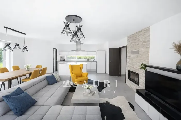 Prodej rodinného domu, Rynholec, Strmá, 112 m2