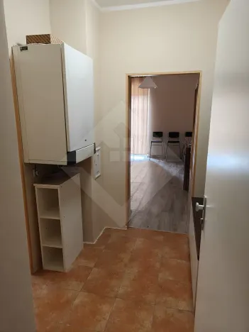 Pronájem bytu 1+kk, Milovice, Kaštanová, 36 m2