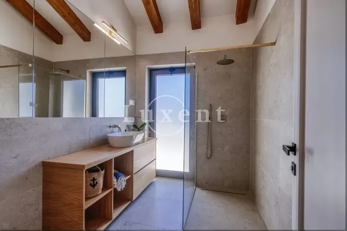 Prodej rodinného domu, Veli Iž, Chorvatsko, 294 m2