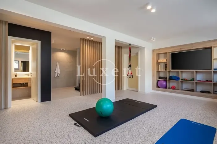 Prodej vily, Rogoznica, Chorvatsko, 675 m2