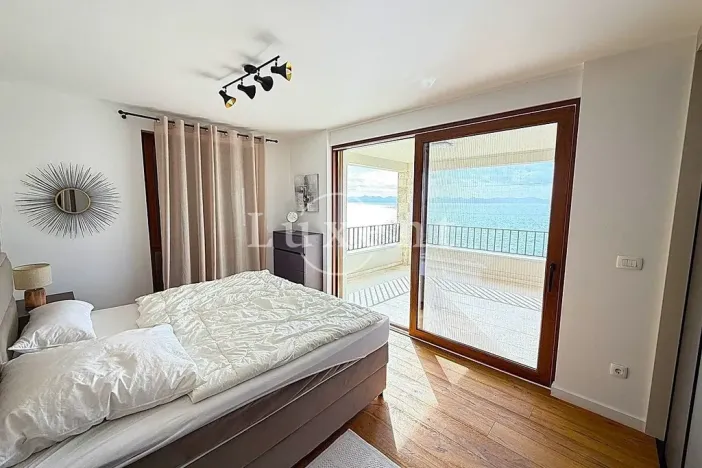 Prodej rodinného domu, Zadar, Chorvatsko, 446 m2