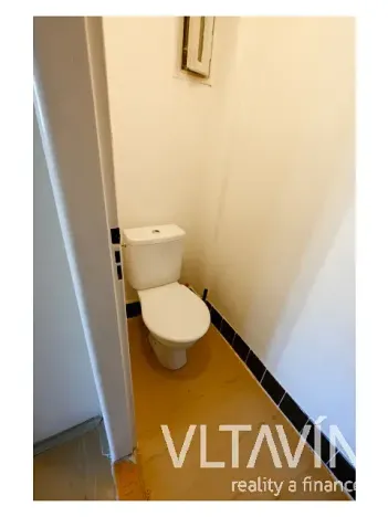 Pronájem bytu 2+1, Praha - Holešovice, Jankovcova, 68 m2