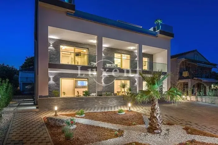 Prodej rodinného domu, Rogoznica, Chorvatsko, 400 m2