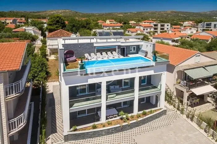 Prodej rodinného domu, Rogoznica, Chorvatsko, 400 m2