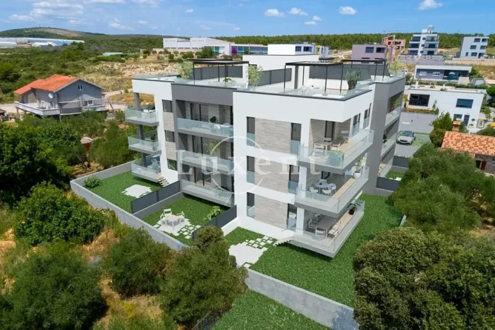 Prodej bytu 2+kk, Sveti Filip i Jakov, Chorvatsko, 75 m2