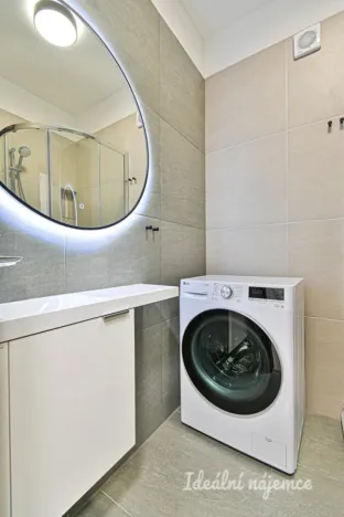 Pronájem bytu 1+kk, Brno - Královo Pole, Slovinská, 23 m2