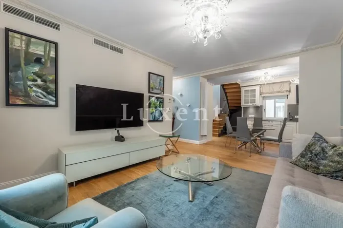 Prodej bytu 3+kk, Karlovy Vary, Vřídelní, 105 m2