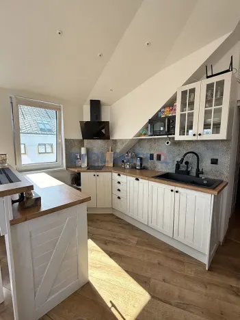 Pronájem bytu 2+kk, České Budějovice, Holečkova, 44 m2