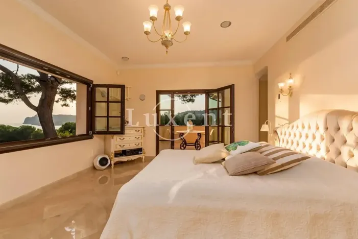 Prodej vily, Peguera, Španělsko, 520 m2