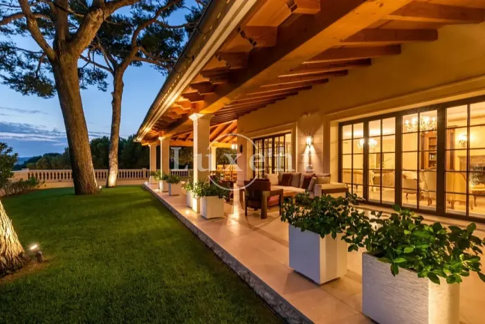 Prodej vily, Peguera, Španělsko, 520 m2