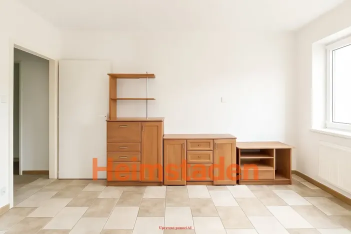 Pronájem kanceláře, Karviná - Ráj, Školská, 17 m2