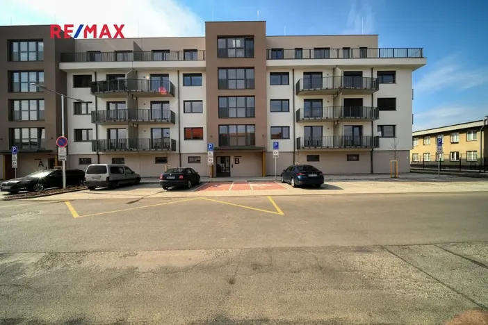 Pronájem bytu 2+kk, Nymburk, Bobnická, 52 m2