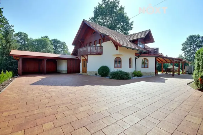 Pronájem rodinného domu, Vrchlabí, Poštovní, 250 m2