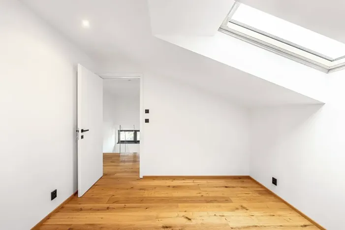 Prodej rodinného domu, Praha - Horní Počernice, Bříšťanská, 218 m2