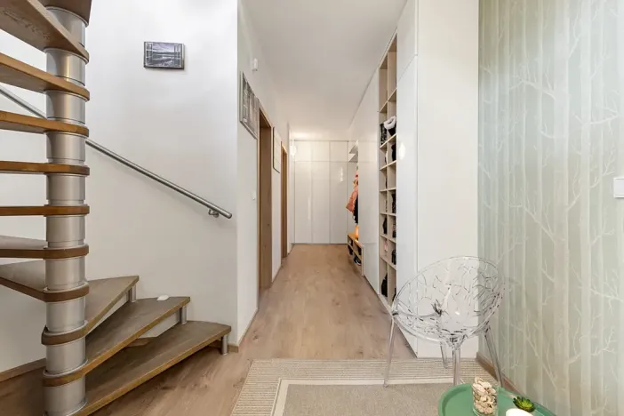 Prodej bytu 6+kk a větší, Praha - Vršovice, Kodaňská, 175 m2