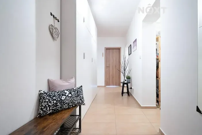 Prodej bytu 3+kk, Jince, Zborovská, 91 m2