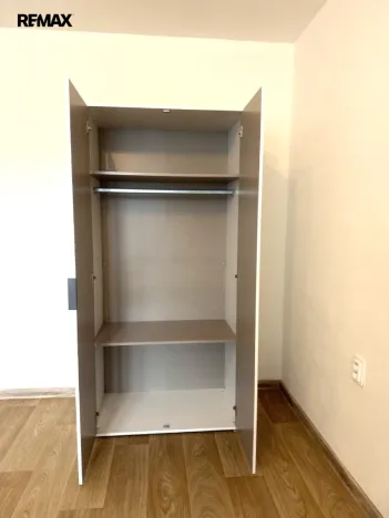 Pronájem bytu 1+kk, Karlovy Vary, Sokolovská, 24 m2