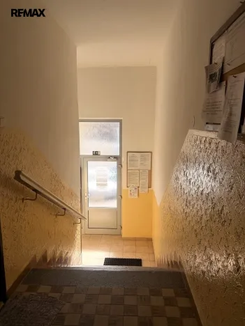 Pronájem bytu 1+kk, Karlovy Vary, Sokolovská, 24 m2