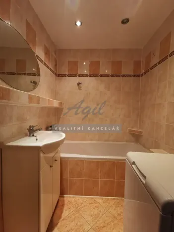 Pronájem bytu 3+1, Brno, 72 m2