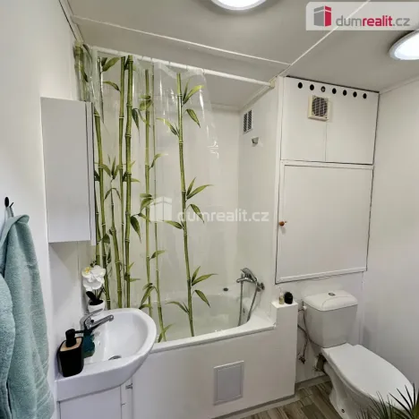 Pronájem bytu 1+1, Děčín - Děčín II-Nové Město, Lipová, 36 m2