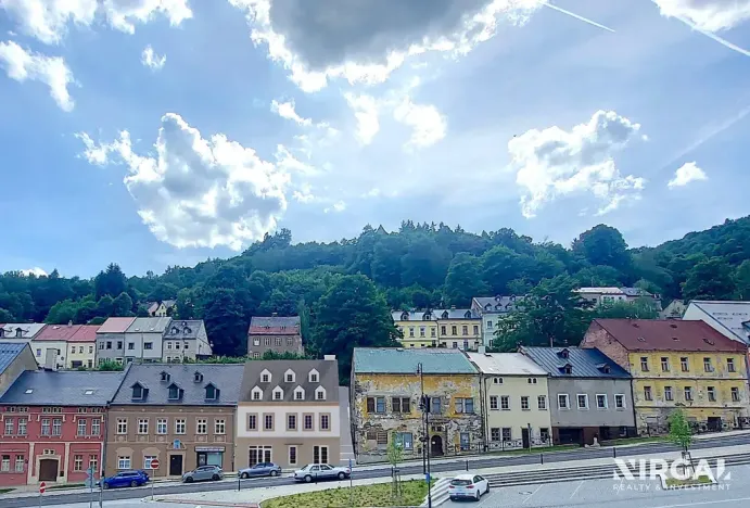 Prodej bytu 2+kk, Jáchymov, náměstí Republiky, 56 m2