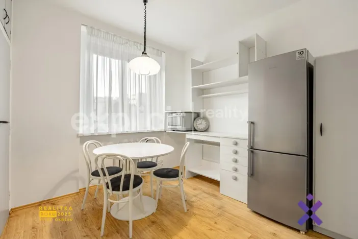 Pronájem bytu 3+1, Zlín, Bratří Jaroňků, 78 m2