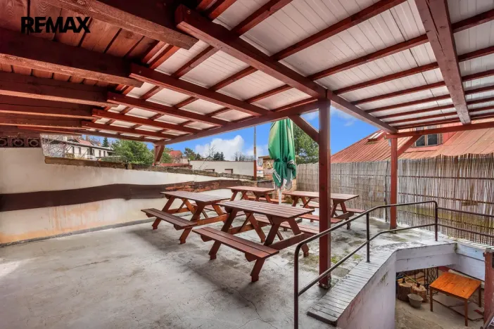 Pronájem restaurace, Hořice, Čechova, 340 m2