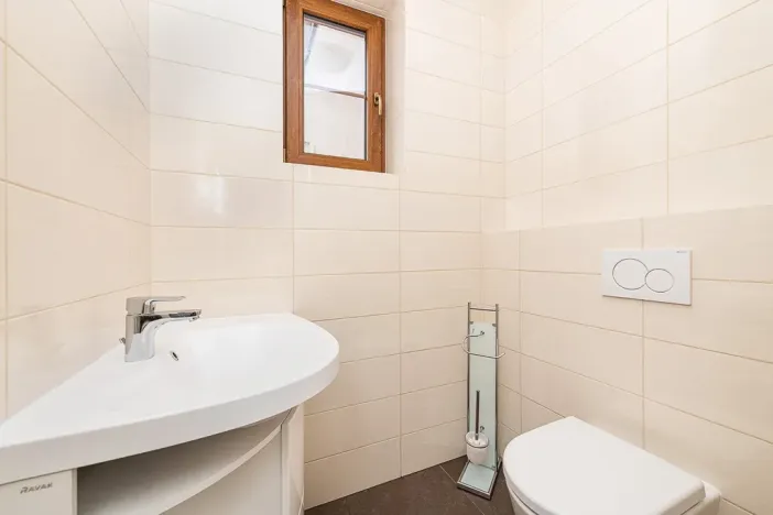 Pronájem rodinného domu, Horoměřice, Rabochova, 250 m2