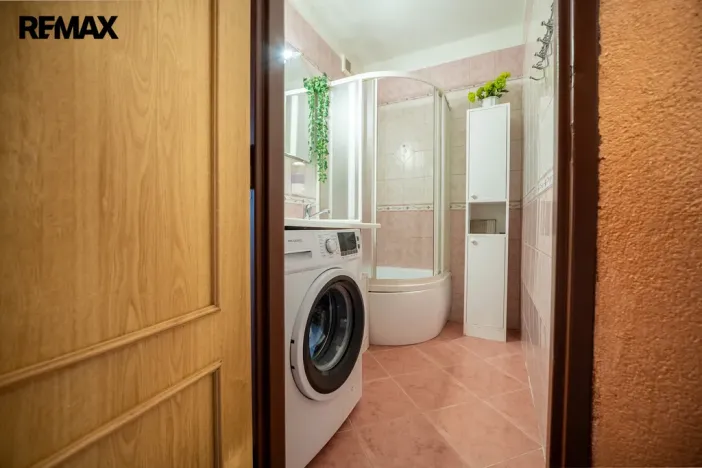 Prodej bytu 3+kk, Dvůr Králové nad Labem, Sadová, 67 m2