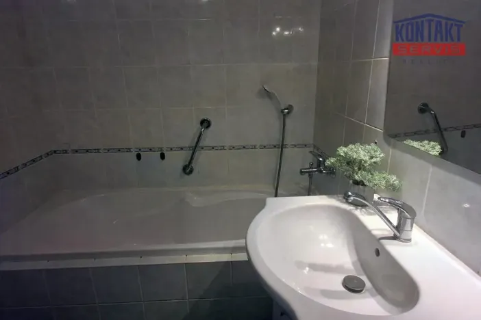 Pronájem bytu 2+1, České Budějovice, J. Š. Baara, 60 m2